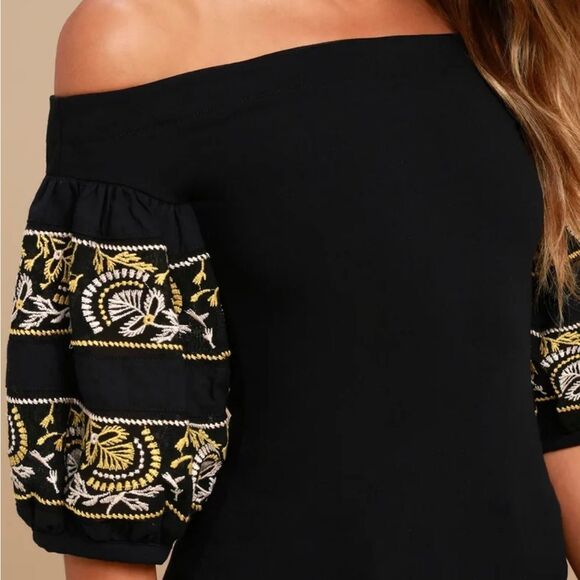 Free People Rock With It Black Embroidered Off-the-Shoulder Top Size XS - Picture 5 of 10